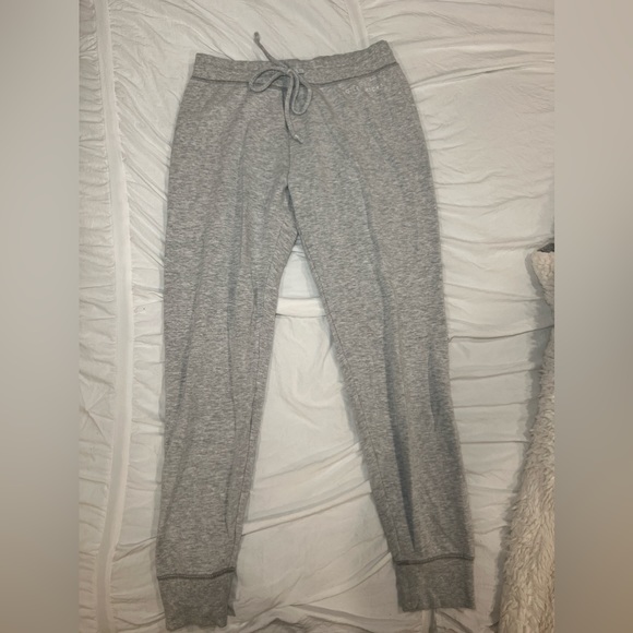 Gilly Hicks Grey Lounge Pants - Picture 2 of 2